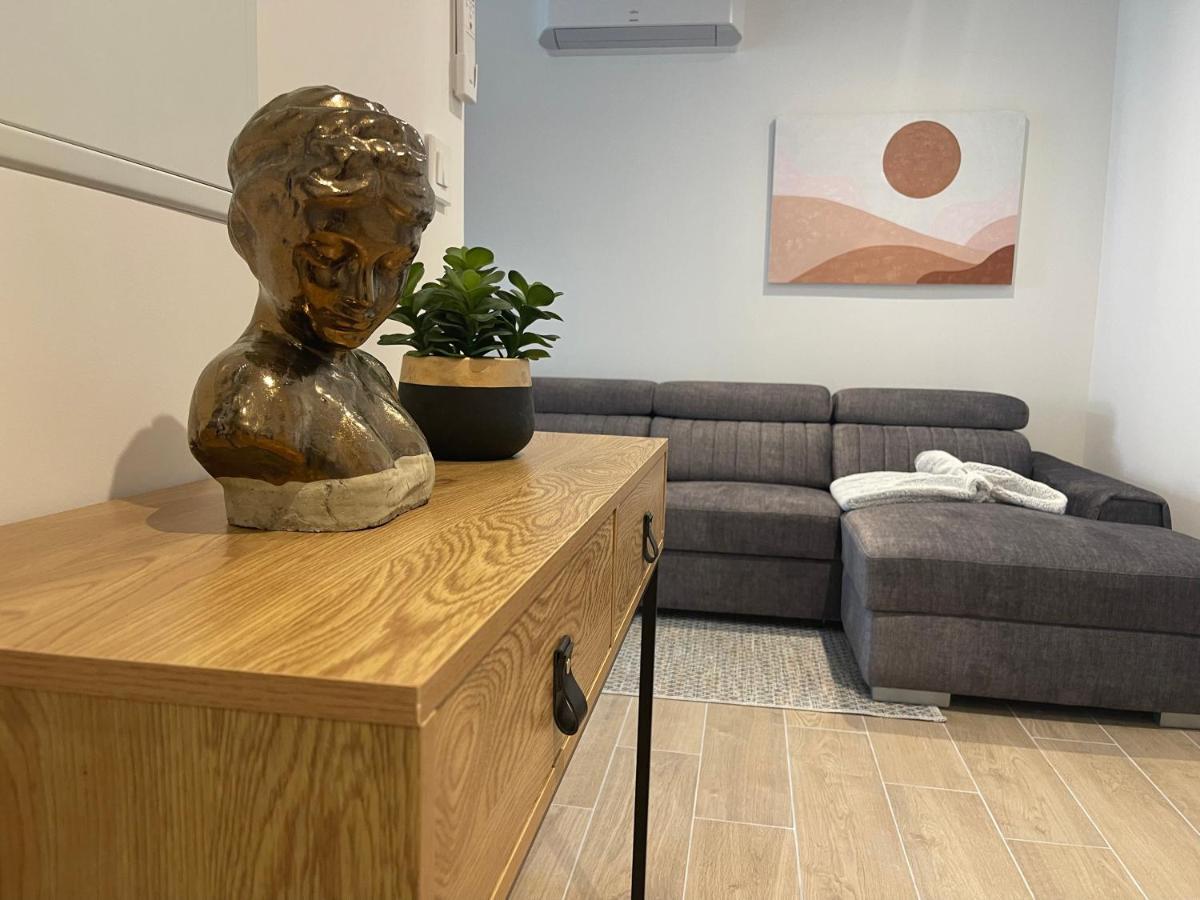 Ibanova Appartements Κολιούρ Εξωτερικό φωτογραφία